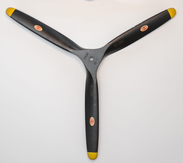 WWII-style Falcon propeller, three-blade design crafted for petrol-powered RC aircraft and vintage aesthetics